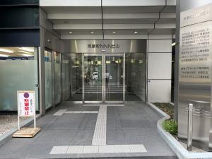 河原町ＮＮＮビル　ビり入口