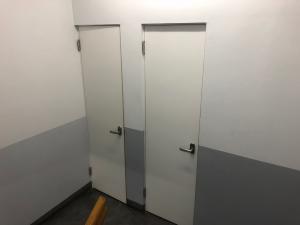 東天神ビル共用トイレ
