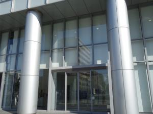オンテックス難波ビルエントランス