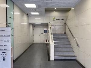 銀泉堺東ビル　エントランス