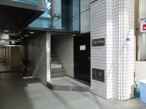 長堀フジビルエントランス