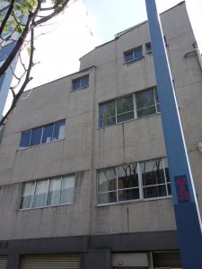 新大和ビル外観