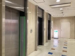 船場メディカルビル　1階エレベーター