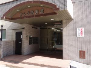 サンク西天満ビルエントランス