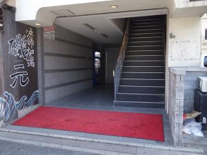 曽根崎ムーンビルエントランス