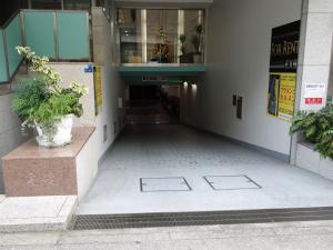 ＡＸＩＳ谷町ビル駐車場