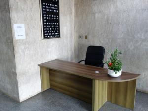 新日本ビルエントランスホール