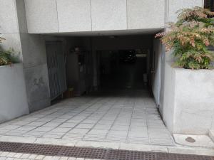 福西ビル駐車場