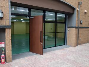 梅田エクセルハイツ１階エントランス