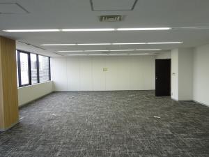 リバーポイント北浜ビル室内