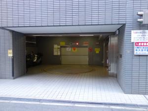 新大阪ＤＴＫビル立体駐車場