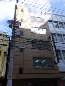 叶ビル外観