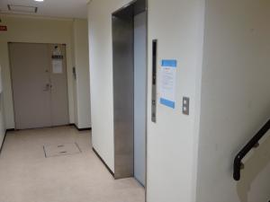 サプライズビルエレベーター