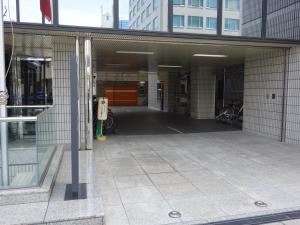 阪急産業南森町ビル立体駐車場