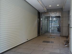 ＮＩＣＥ（ナイス）京町堀ビルエントランス
