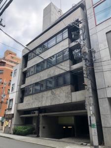 渡辺ビル外観