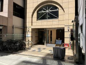 エルギャラン平野町ビルエントランス