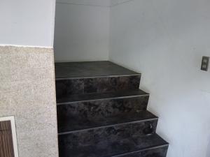 京清ビル階段