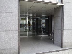 永楽ニッセイビルエントランス
