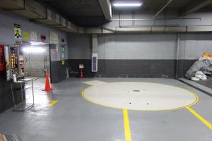 平野町センチュリービル立体駐車場