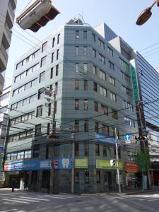 新大阪浪速ビル外観