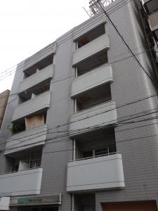 グランピア瓦町ビル外観