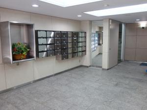 新大阪幹線東ビル郵便ポスト
