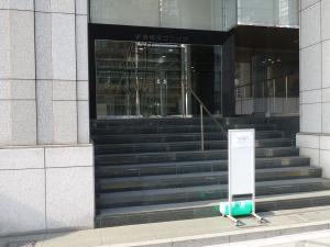 学情梅田コンパスビルエントランス