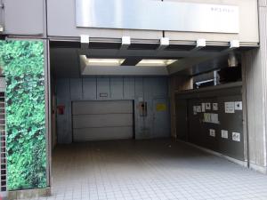 本町エイトビル立体駐車場