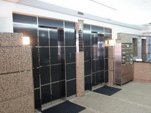 インテリンクス西本町ビルエレベーター