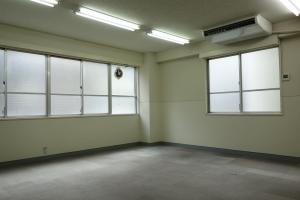 山口ビル室内