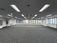 阿波座パークビル室内