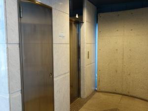 シンプレス江坂ビルエレベーター