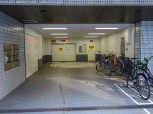 平野町ＫＩビル立体駐車場