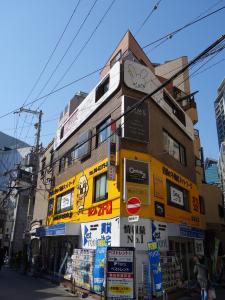 ヨネビル外観