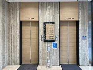タニコー新大阪ビル　1階エレベーター