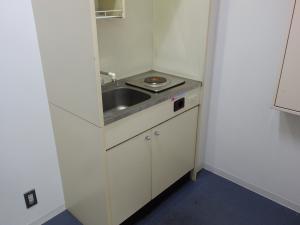博労町辰巳ビルミニキッチン