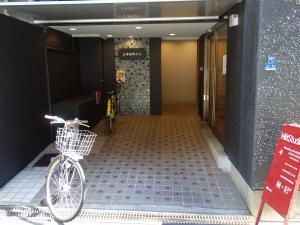 三洋谷町ビルエントランス