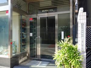 本町ギボービルエントランス