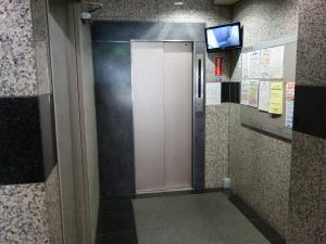 コンフィデンス西本町ビルエレベーター