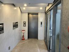 西塚ビル（ニシヅカビル）エレベーター