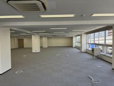 第一大阪港ビル室内