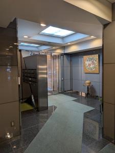 西新宿小出ビル