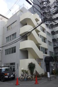 グラン・ビルド金本ビル外観