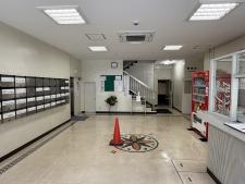 港振興ビル１階共用部