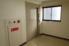 一久ビル新館エレベーター