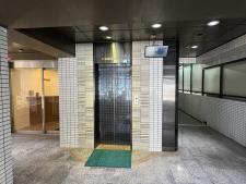 オーセンティック淀屋橋ビルエレベーター