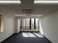 太陽ビル室内