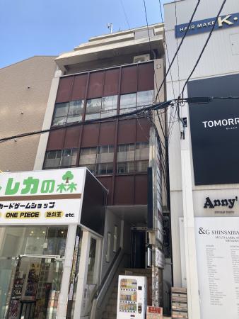 オカビル　外観