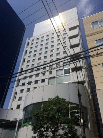 山本ビル梅田外観